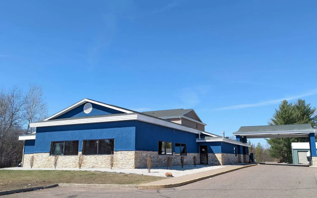 AmericInn by Wyndham Tomahawk