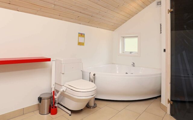 Cozy Holiday Home in Hojslev With Whirlpool