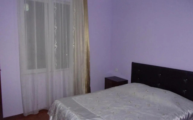 Hostel House 293