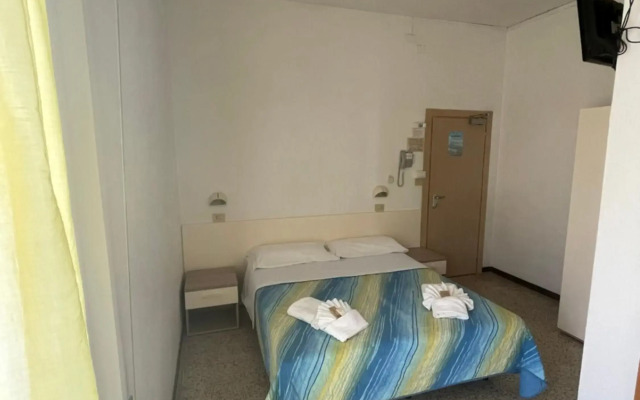Hotel Moroni