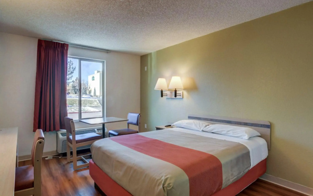 Motel 6 Greenwood Village, CO - Denver - South Tech Center