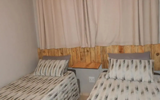 Marulani Bush Lodge