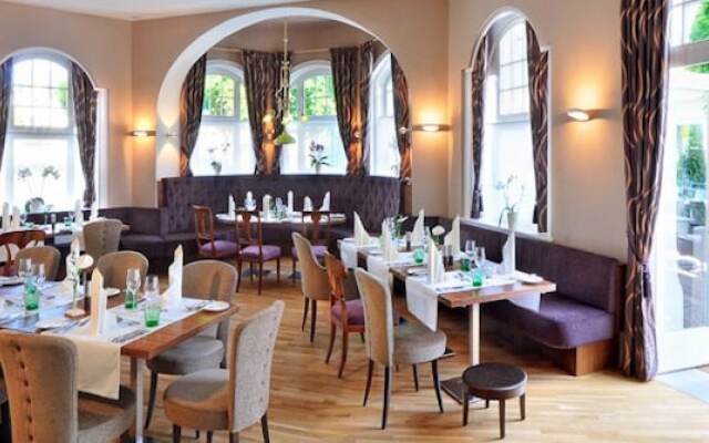 la pura women's health resort kamptal — Caters To Women