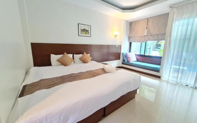 Diana Pool Access Phuket