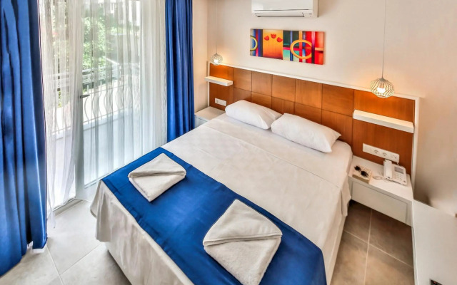 Oreo Hotel