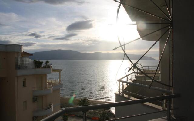 Belleview Apartment 3