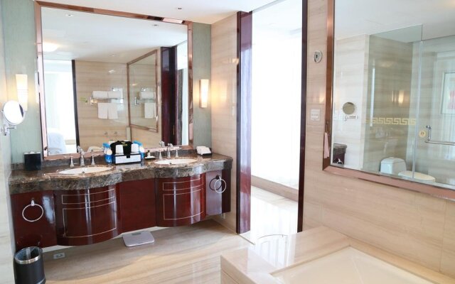 Parkview International Hotel