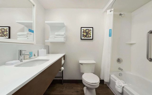 Hampton Inn Portland-Airport