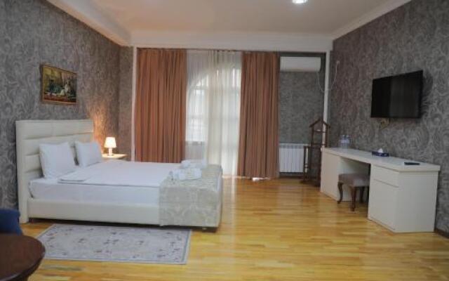 Shahdag Hotel