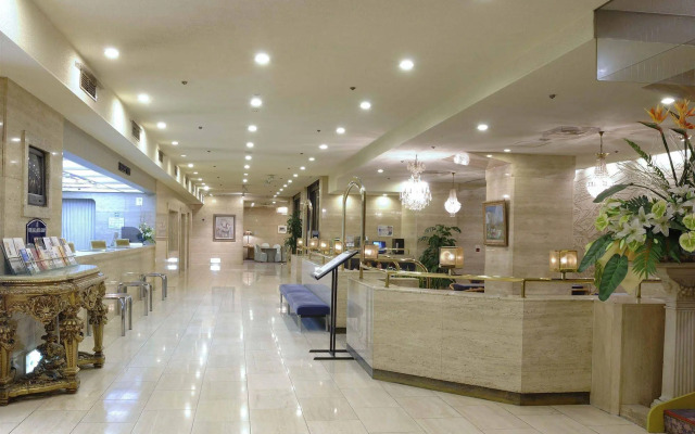 New Osaka Hotel