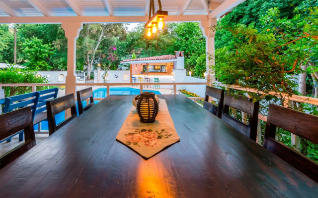 Calypso Cozy Suites