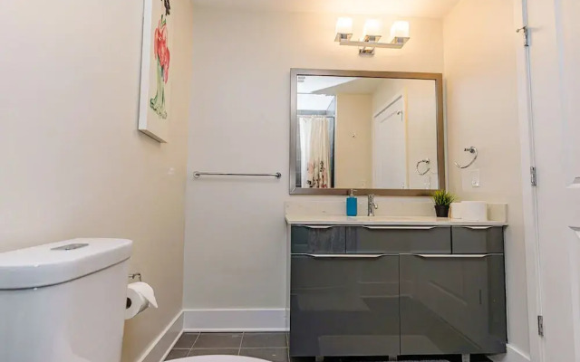 Uptown Fully Furnished Apartments