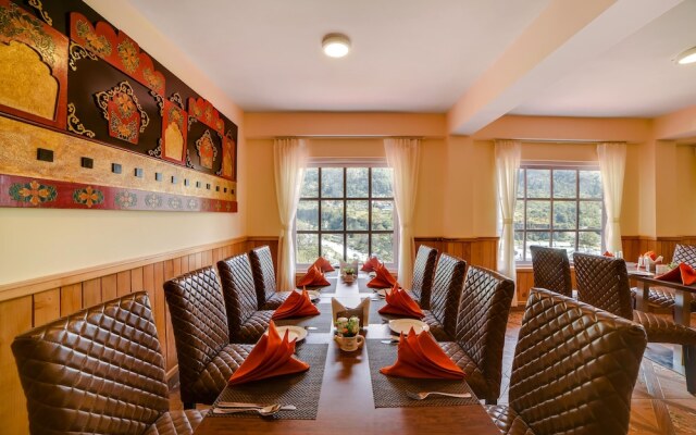 Summit Khangri Karpo Retreat and Spa