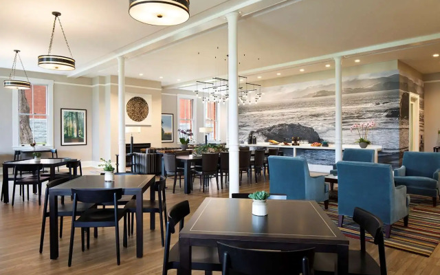 The Lodge at the Presidio
