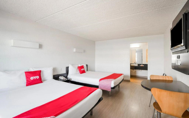 OYO Hotel Houston Katy Freeway