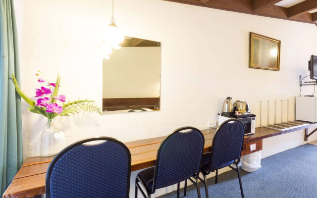 Blackheath Motor Inn