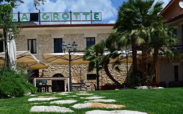 Hotel La Grotte