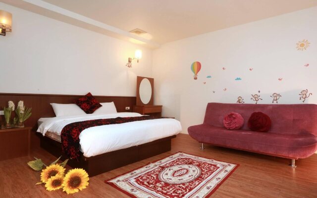 Jiaying Holiday Village