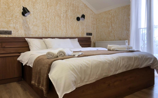 Hotel Toliketi