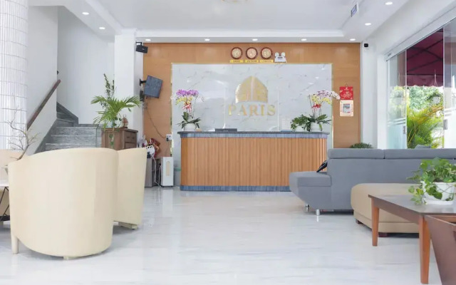 Paris Hotel