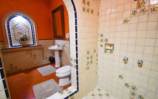 Collection O Casa Bella Hotel Boutique, Cabo San Lucas