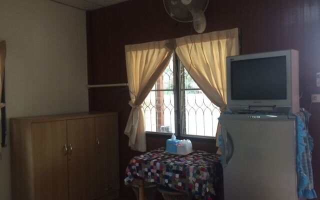 Pravee House