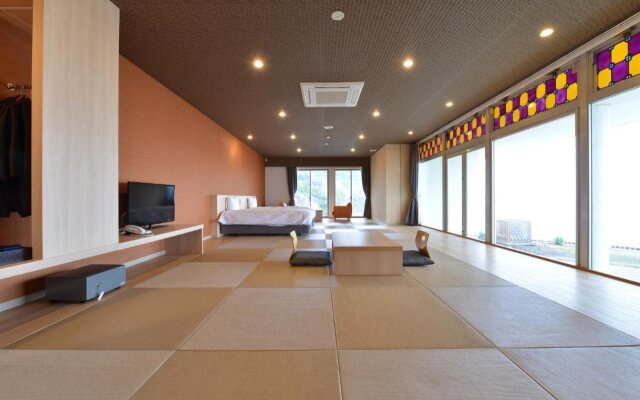 Ooedo Onsen Monogatari Premium Atami