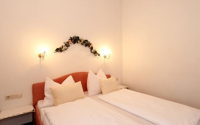 Modern Apartment With Garden in Tyrol