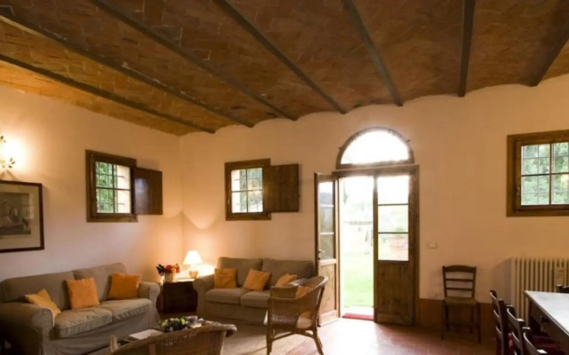 Ovello Farmhouse in a Splendid Position-ovello