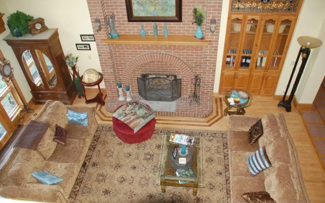 Shiloah Manor B&B and Event Center