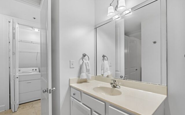 Sailmakers Place 302