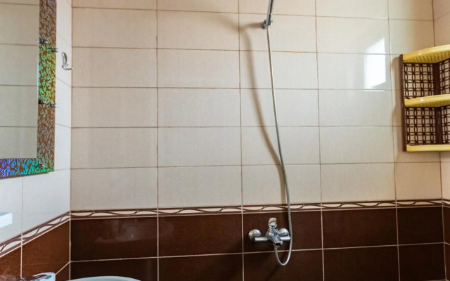 Квартира у приморского парка - Hotel in باطومي - Photo 5