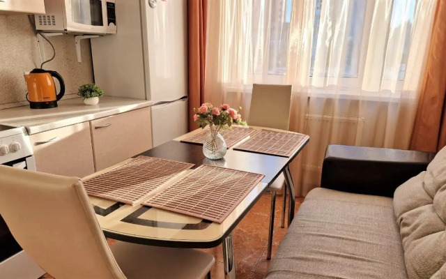 Apart Aprel (Апарт Апрель) на улице Краснозвездная 33