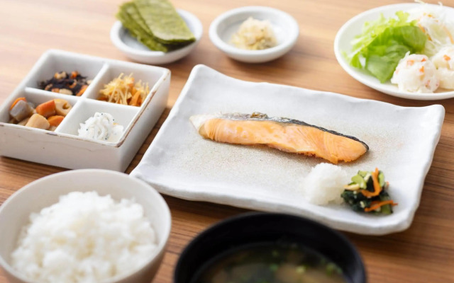Four Points Flex by Sheraton Shin Osaka