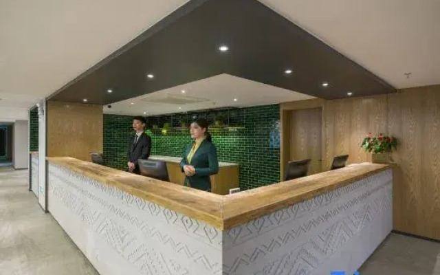 TRUE GO Hotel (Shenzhen Futian Shangsha Subway Station)