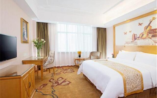 Vienna Hotel Foshan Lingnan Pearl Gymnasium