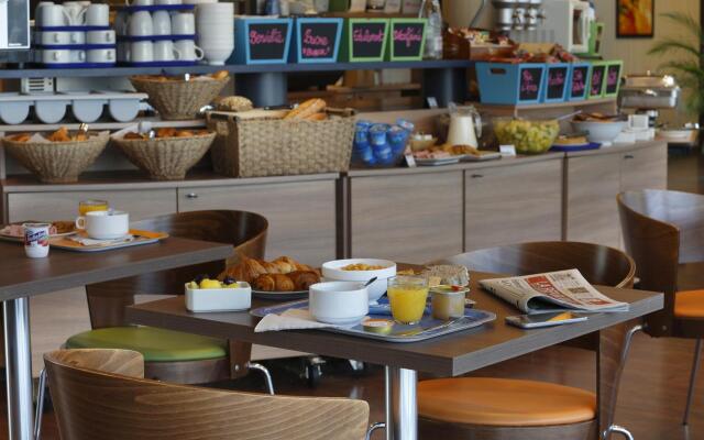 Suite - Home Orleans Saran