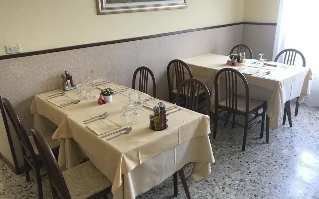 Albergo Meuble' Olivi