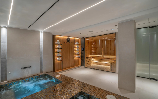 The Diplomat Radisson BLU Hotel, Residence & Spa