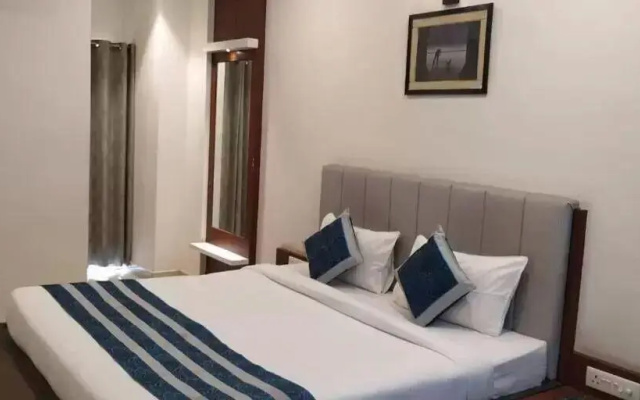 Hotel Regency – Guest Rooms – Varanasi