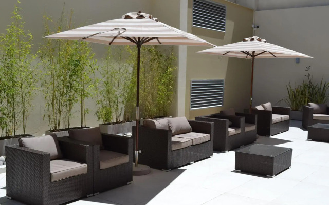 Hotel Oscar Lescano