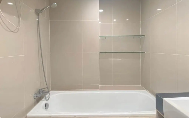 Modern Look Studio Apartment At Azalea Suites