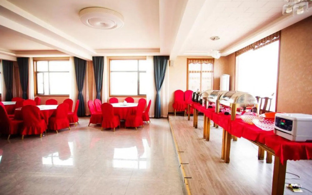 Yutu Hotel