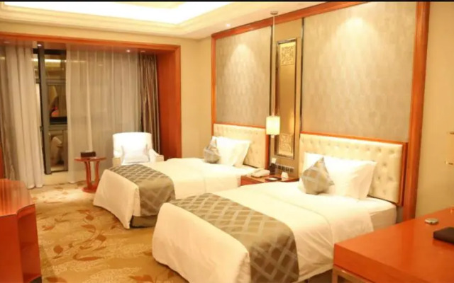 Empark Grand Hotel Luoyuan