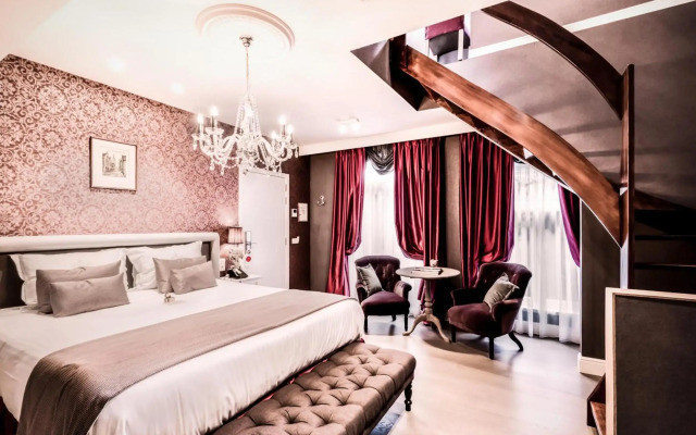 Hotel de Castillion