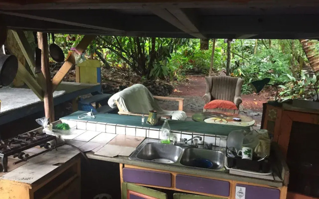 Cinderland EcoVillage - Hostel