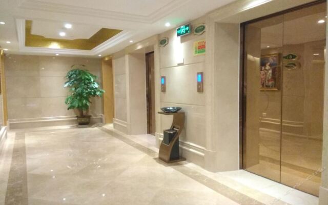 Vienna Hotel (Shenzhen Longgang Baifu City Store)