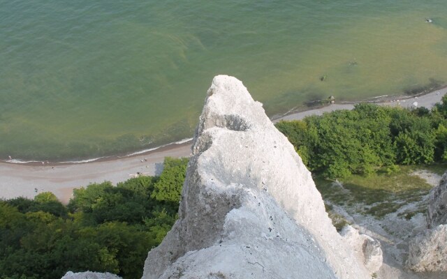 Modern Apartment in Stralsund near the Forest