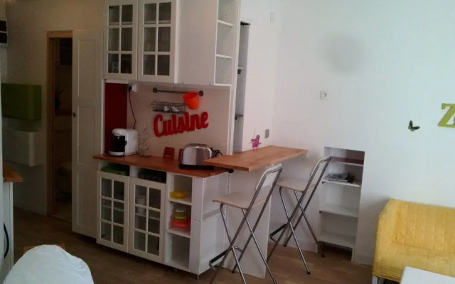 Blue Note Apartment
