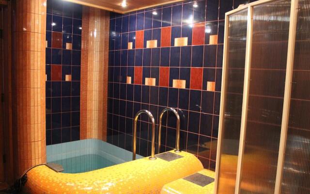 Отель Марина